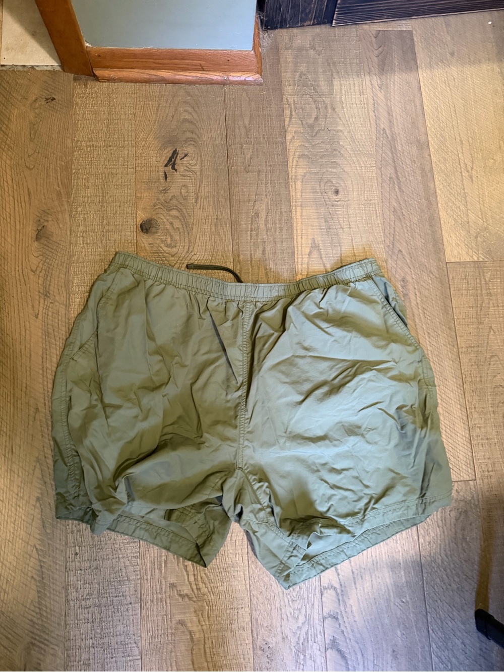 Duluth Trading Co Olive Green Athletic Shorts Size XL